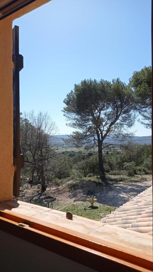 Les Cigales Bed & Breakfast Villelaure Exterior foto