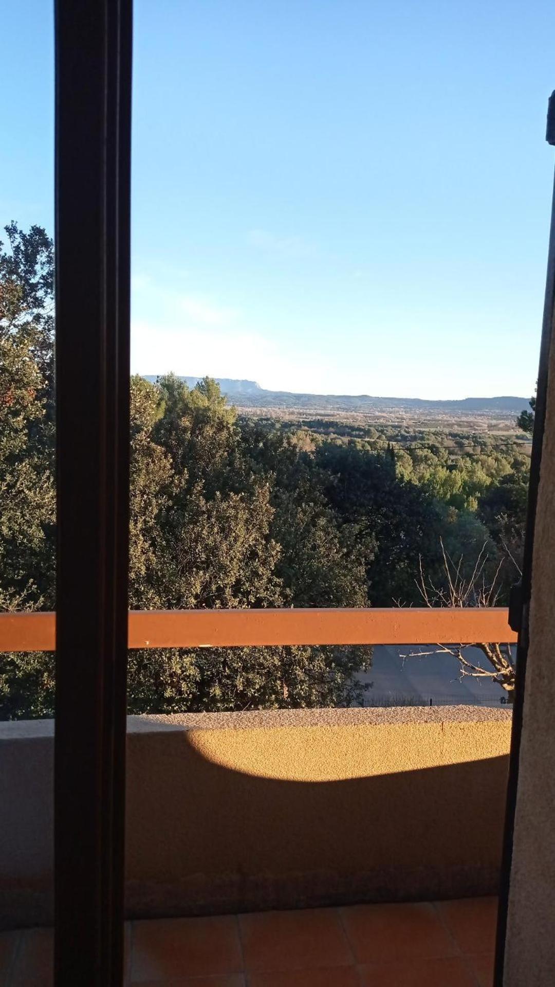 Les Cigales Bed & Breakfast Villelaure Exterior foto