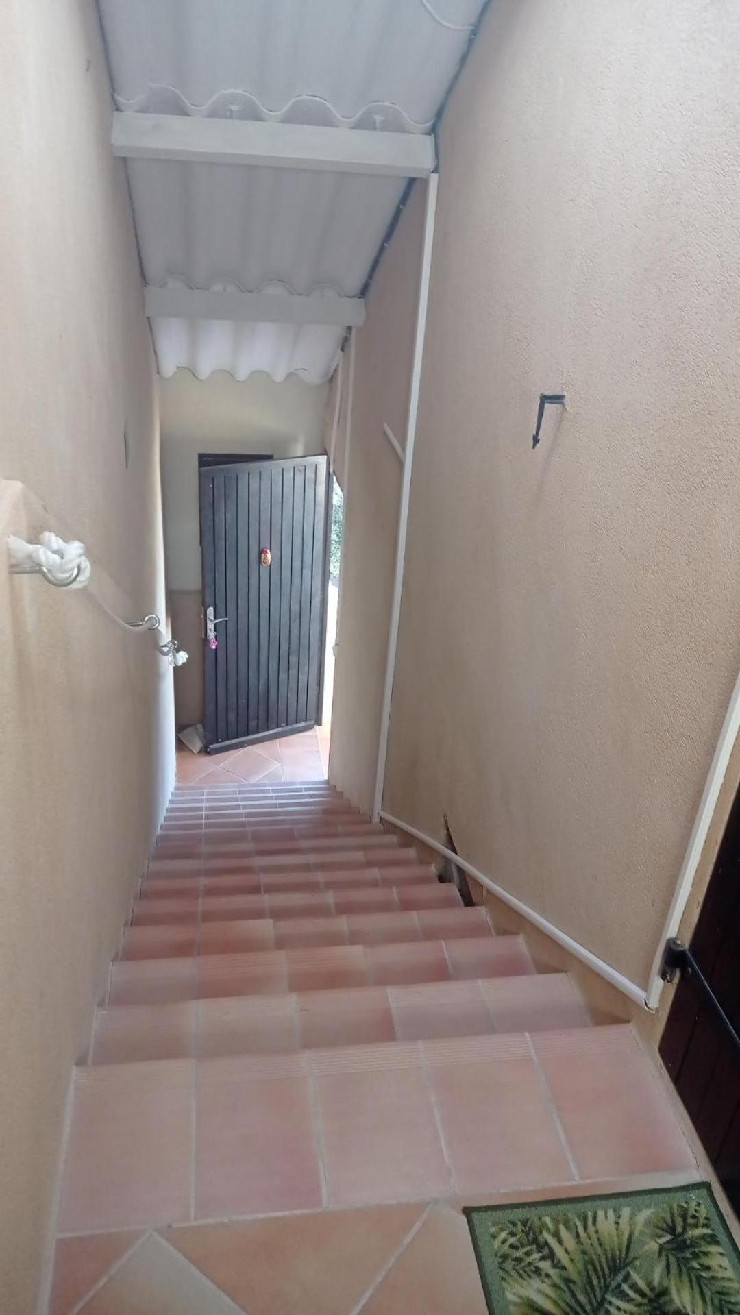 Les Cigales Bed & Breakfast Villelaure Exterior foto