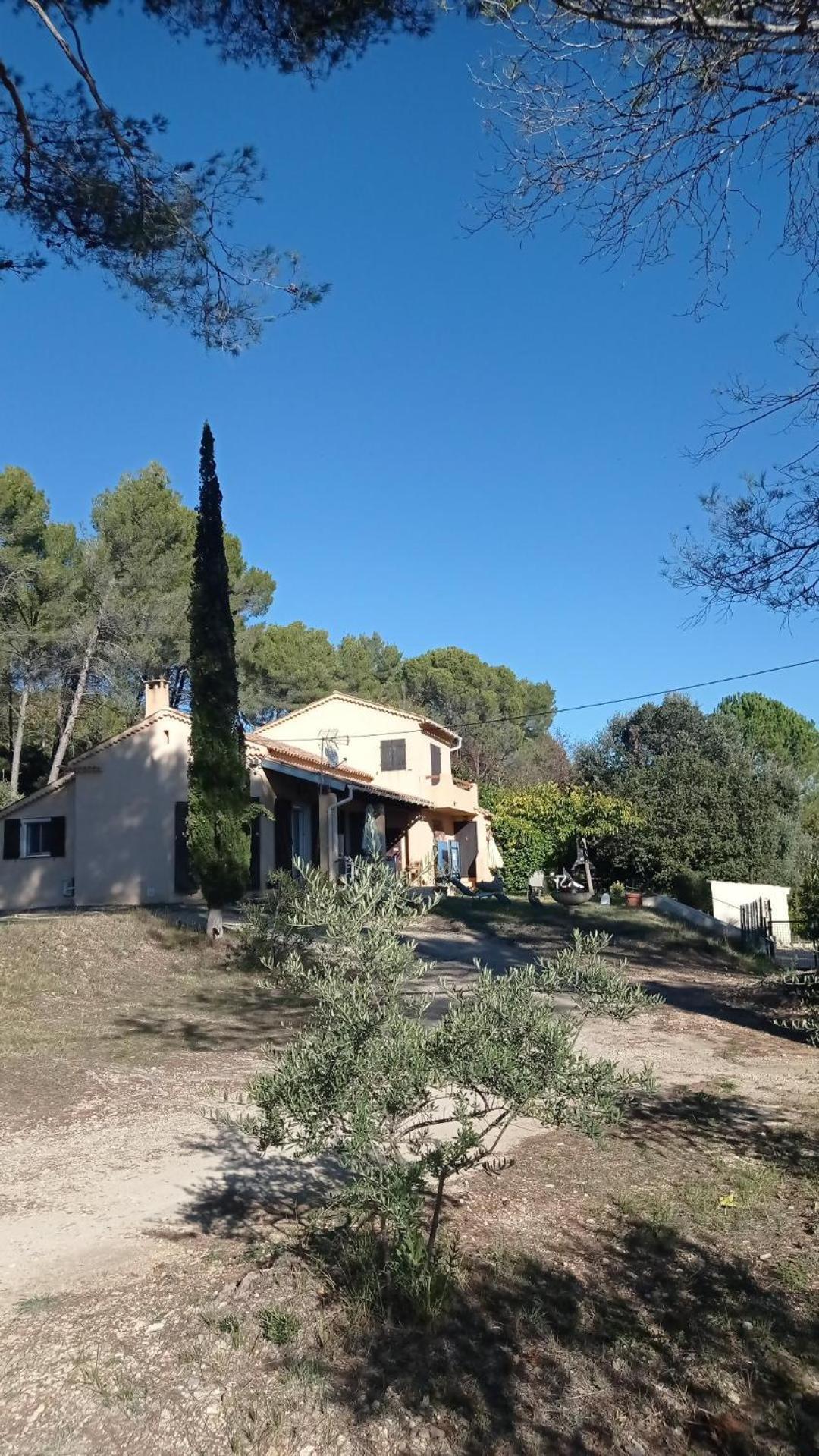 Les Cigales Bed & Breakfast Villelaure Exterior foto