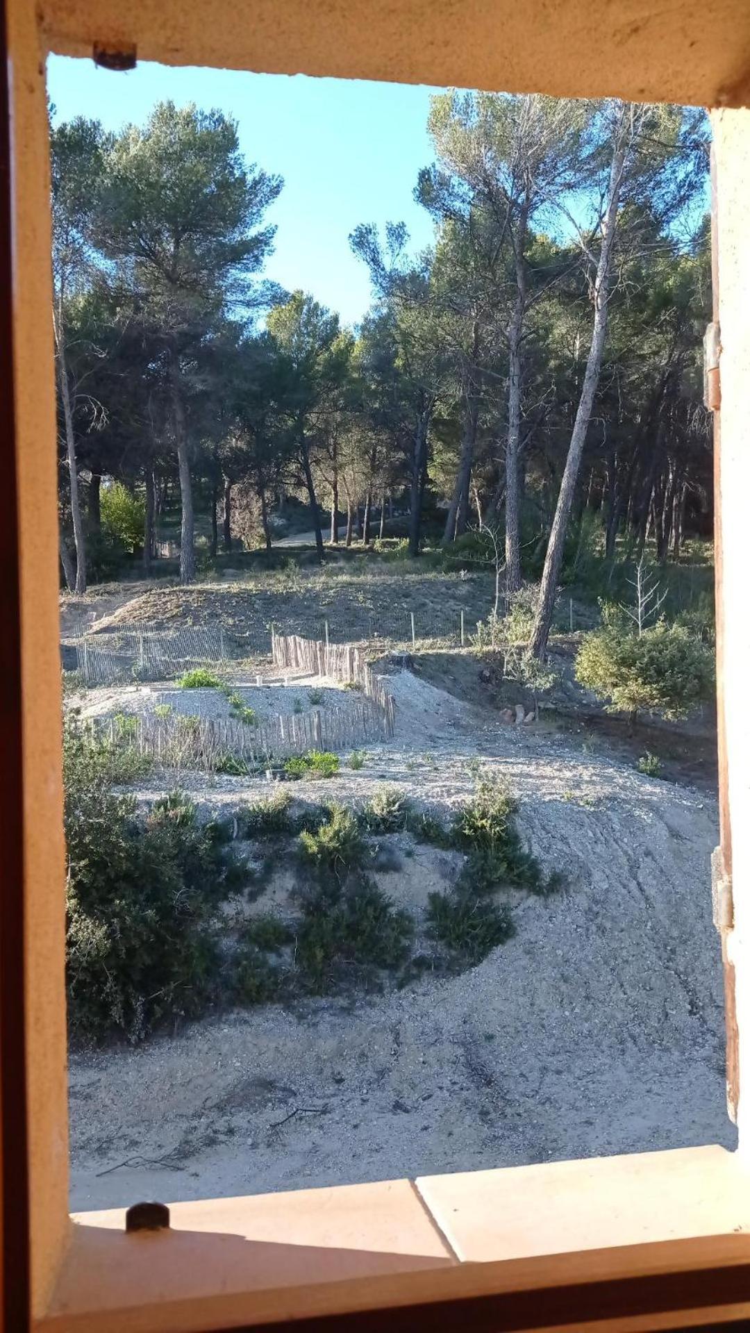 Les Cigales Bed & Breakfast Villelaure Exterior foto